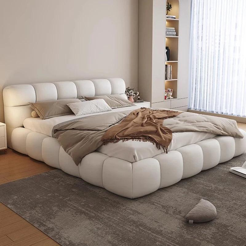 Elegant bed