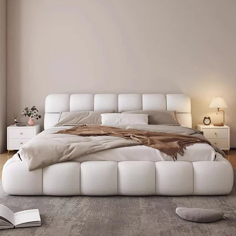 Elegant bed
