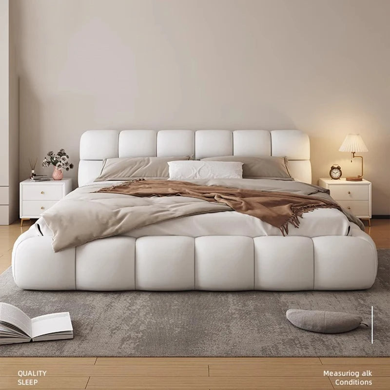 Elegant bed